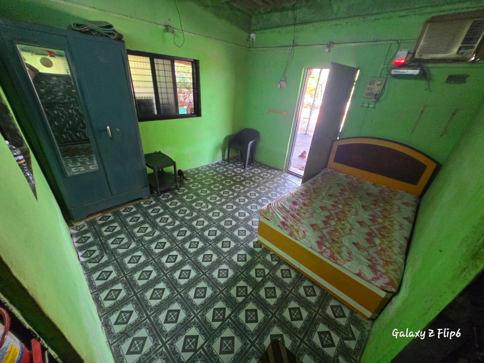 Sea Touch Beach Resort Harihareshwar Room photo